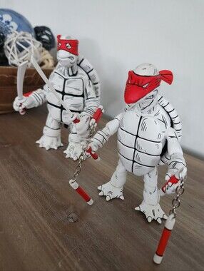 White & Red Ninja Turtle Action Figures - Set of 2